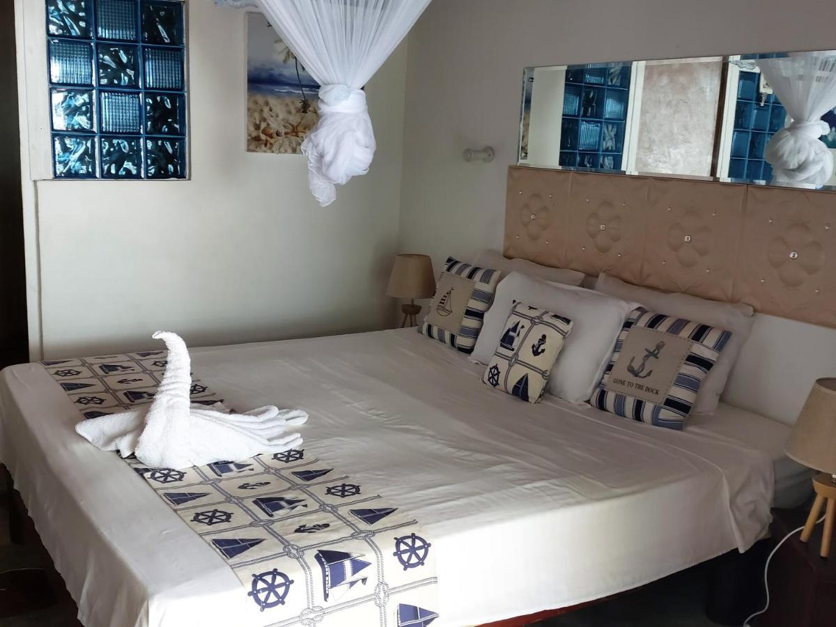 Coco Bay Villa เบเซนต์แอนน์ ภายนอก รูปภาพ