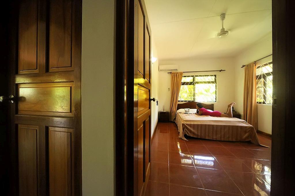 Coco Bay Villa เบเซนต์แอนน์ ห้อง รูปภาพ